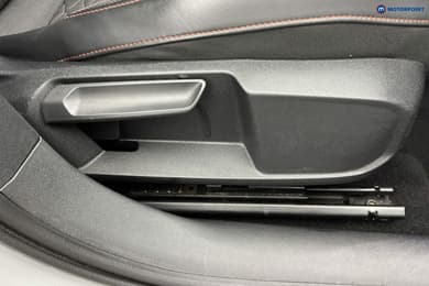 Seat Leon FR Manual Petrol Estate - Stock Number (1666731) - 23rd supplementary image