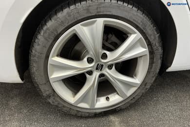 Seat Leon FR Manual Petrol Estate - Stock Number (1666731) - 33rd supplementary image
