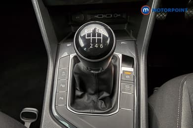 Volkswagen Tiguan Match Manual Petrol SUV - Stock Number (1668640) - 7th supplementary image