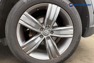 Volkswagen Tiguan Match Manual Petrol SUV - Stock Number (1668640) - 13th supplementary image