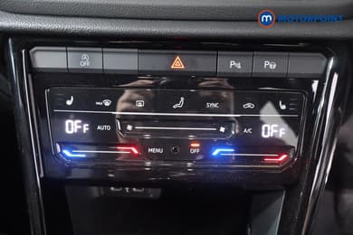 Volkswagen T-Roc R-Line Automatic Petrol SUV - Stock Number (1670087) - 4th supplementary image