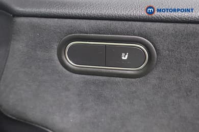 Mercedes-Benz A Class Amg Line Automatic Diesel Hatchback - Stock Number (1671134) - 14th supplementary image