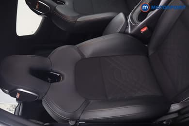 Nissan Juke Tekna Manual Petrol SUV - Stock Number (1658496) - 15th supplementary image