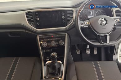 Volkswagen T-Roc SE Manual Petrol SUV - Stock Number (1666110) - 1st supplementary image