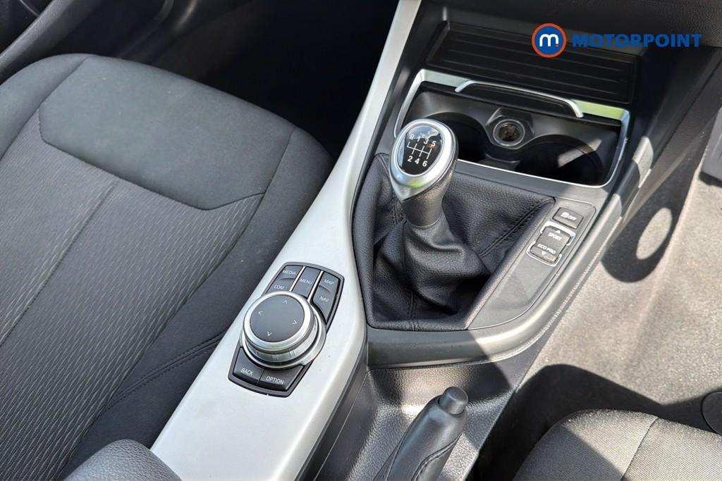BMW 1 Series Se Business Manual Petrol Hatchback - Stock Number (1666657) - 8th supplementary image