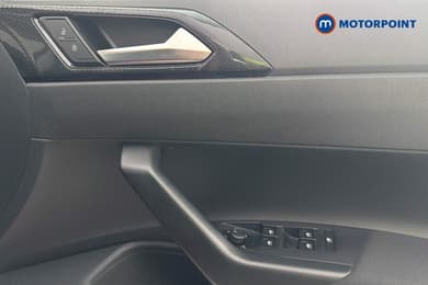 Volkswagen Taigo Life Manual Petrol SUV - Stock Number (1667387) - 42nd supplementary image