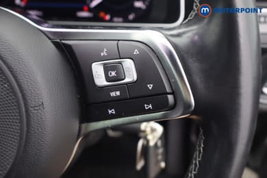 Volkswagen Golf R-Line Manual Petrol Hatchback - Stock Number (1670323) - 8th supplementary image