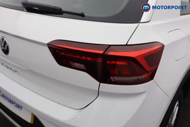 Volkswagen T-Roc Life Manual Petrol SUV - Stock Number (1670886) - 3rd supplementary image