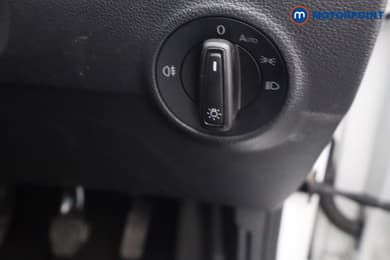 Volkswagen T-Roc Life Manual Petrol SUV - Stock Number (1670886) - 12th supplementary image