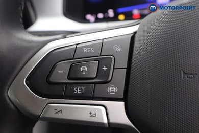 Volkswagen T-Roc Life Manual Petrol SUV - Stock Number (1670886) - 14th supplementary image