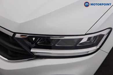 Volkswagen T-Roc Life Manual Petrol SUV - Stock Number (1670886) - 21st supplementary image