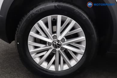 Volkswagen T-Roc Life Manual Petrol SUV - Stock Number (1670886) - 25th supplementary image