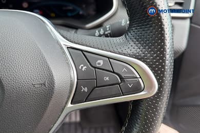 Renault Clio Engineered Automatic Petrol-Electric Hybrid Hatchback - Stock Number (1660560) - 2nd supplementary image