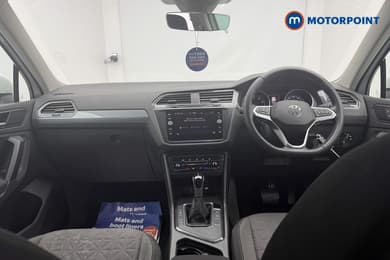 Volkswagen Tiguan Life Automatic Petrol SUV - Stock Number (1669090) - 1st supplementary image