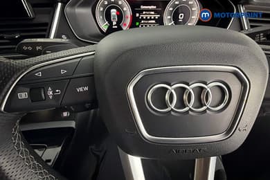 Audi Q5 S Line Automatic Petrol Plug-In Hybrid SUV - Stock Number (1671729) - 3rd supplementary image