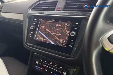 Volkswagen Tiguan Life Automatic Petrol SUV - Stock Number (1660271) - 10th supplementary image