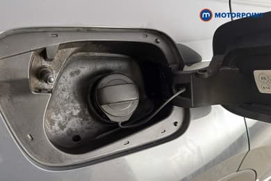 Volkswagen Tiguan Life Automatic Petrol SUV - Stock Number (1660271) - 41st supplementary image