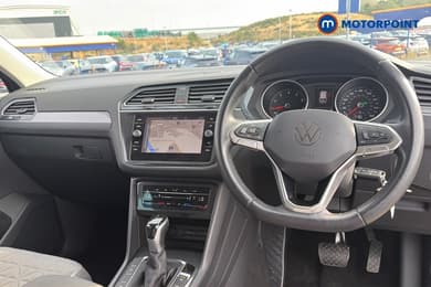 Volkswagen Tiguan Life Automatic Petrol SUV - Stock Number (1670112) - 2nd supplementary image