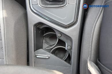 Volkswagen Tiguan Life Automatic Petrol SUV - Stock Number (1670112) - 16th supplementary image