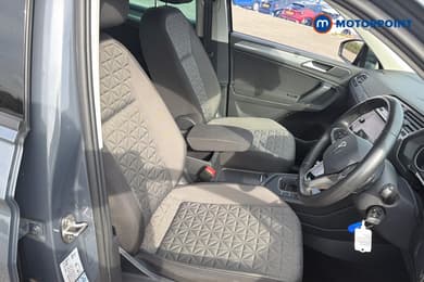 Volkswagen Tiguan Life Automatic Petrol SUV - Stock Number (1670112) - 22nd supplementary image