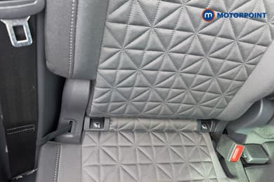 Volkswagen Tiguan Life Automatic Petrol SUV - Stock Number (1670112) - 29th supplementary image
