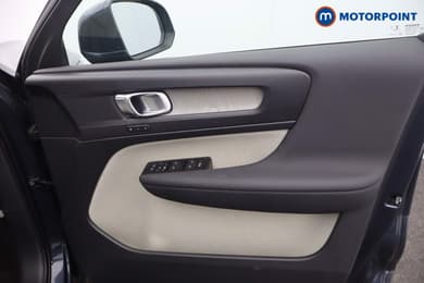 Volvo Xc40 Inscription Pro Automatic Petrol Plug-In Hybrid SUV - Stock Number (1670777) - 10th supplementary image
