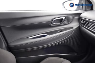 Hyundai I20 Premium Automatic Petrol Hatchback - Stock Number (1672062) - 16th supplementary image