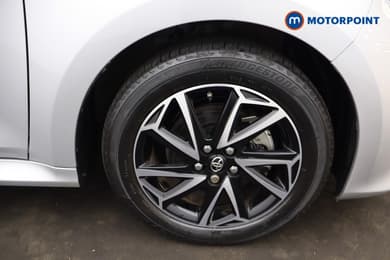 Toyota Yaris Design Automatic Petrol-Electric Hybrid Hatchback - Stock Number (1672084) - 33rd supplementary image