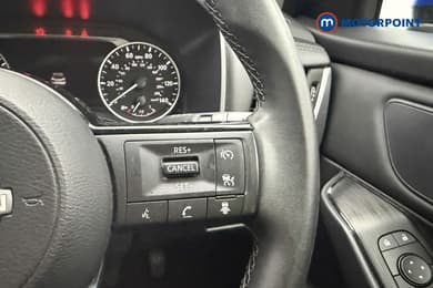 Nissan Qashqai Acenta Premium Manual Petrol SUV - Stock Number (1672301) - 9th supplementary image