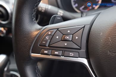 Nissan Juke N-Connecta Automatic Petrol SUV - Stock Number (1669781) - 6th supplementary image