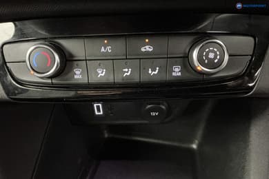 Vauxhall Corsa Design Manual Petrol Hatchback - Stock Number (1671554) - 10th supplementary image
