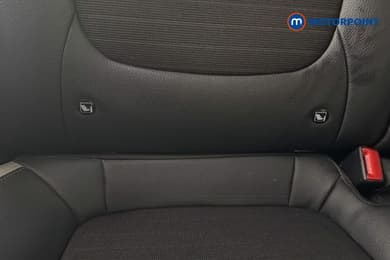 KIA Stonic First Edition Manual Petrol SUV - Stock Number (1664869) - 29th supplementary image