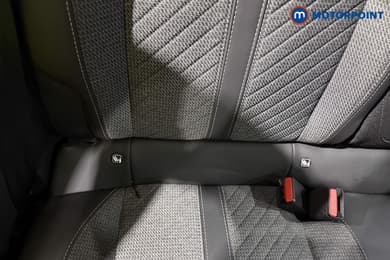 Peugeot 2008 Allure Manual Petrol SUV - Stock Number (1665825) - 15th supplementary image