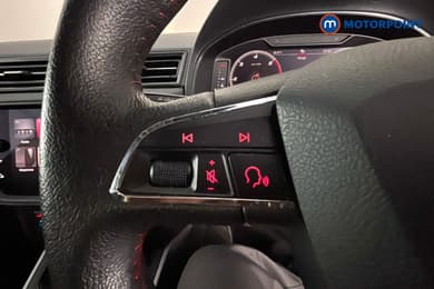 Seat Arona Fr Sport Manual Diesel SUV - Stock Number (1655727) - 3rd supplementary image