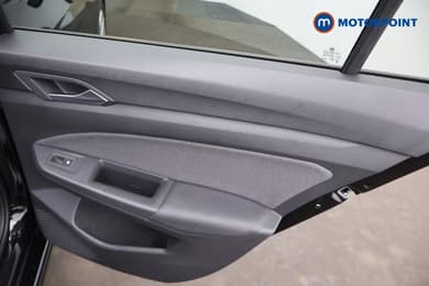 Volkswagen Golf Match Automatic Petrol Plug-In Hybrid Hatchback - Stock Number (1667038) - 22nd supplementary image