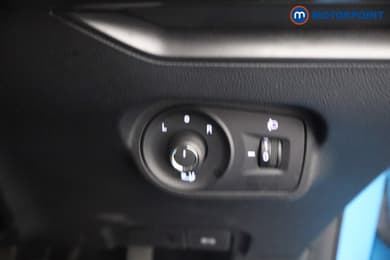 Mg Motor Uk MG4 Trophy Automatic Electric SUV - Stock Number (1670002) - 13th supplementary image