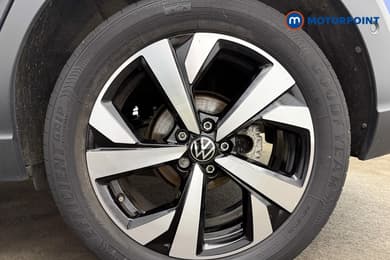 Volkswagen Taigo Style Manual Petrol SUV - Stock Number (1670405) - 13th supplementary image