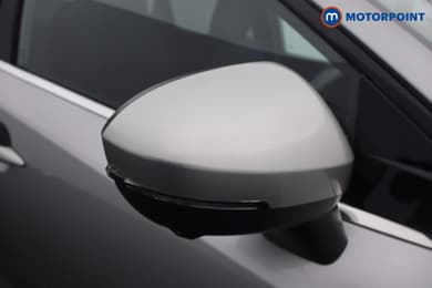 Nissan Qashqai N-Connecta Manual Petrol SUV - Stock Number (1670430) - 22nd supplementary image