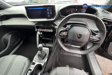Peugeot 2008 Allure Manual Petrol SUV - Stock Number (1670987) - 4th supplementary image