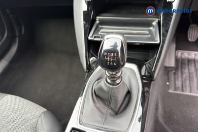 Peugeot 2008 Allure Manual Petrol SUV - Stock Number (1670987) - 15th supplementary image