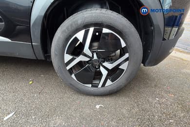 Peugeot 2008 Allure Manual Petrol SUV - Stock Number (1670987) - 20th supplementary image