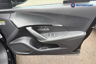 Peugeot 2008 Allure Manual Petrol SUV - Stock Number (1670987) - 1st supplementary image