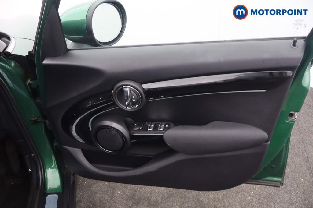 Mini Hatchback Cooper Classic Automatic Petrol Hatchback - Stock Number (1671699) - 8th supplementary image