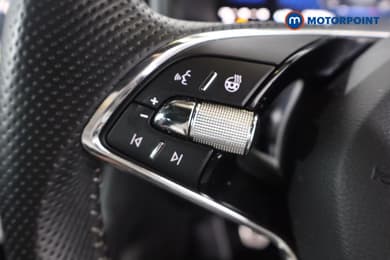 Skoda Karoq Sportline Manual Petrol SUV - Stock Number (1671820) - 6th supplementary image