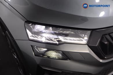 Skoda Karoq Sportline Manual Petrol SUV - Stock Number (1671820) - 16th supplementary image