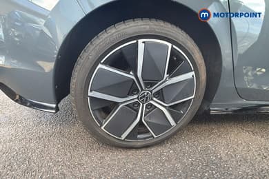 Volkswagen Golf Black Edition Manual Petrol Hatchback - Stock Number (1673583) - 27th supplementary image
