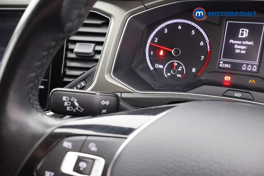 Volkswagen T-Roc Design Manual Petrol SUV - Stock Number (1657621) - 8th supplementary image