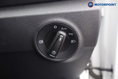Volkswagen T-Roc Life Manual Petrol SUV - Stock Number (1659416) - 12th supplementary image