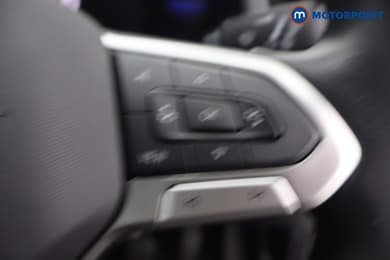 Volkswagen T-Roc Life Manual Petrol SUV - Stock Number (1659416) - 13th supplementary image