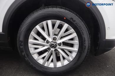Volkswagen T-Roc Life Manual Petrol SUV - Stock Number (1659416) - 26th supplementary image
